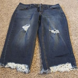 Lane Bryant Lace Hem, Light Distress, Capris